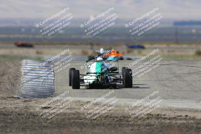 media/Oct-26-2025-CalClub SCCA (Sun) [[8ce1e69566]]/Group 3/Grapevine/